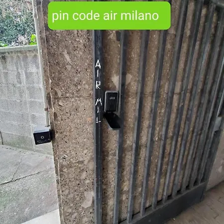 Grazioso Metro Vicinissima Facile Per Arrivare A Duomo * Milan